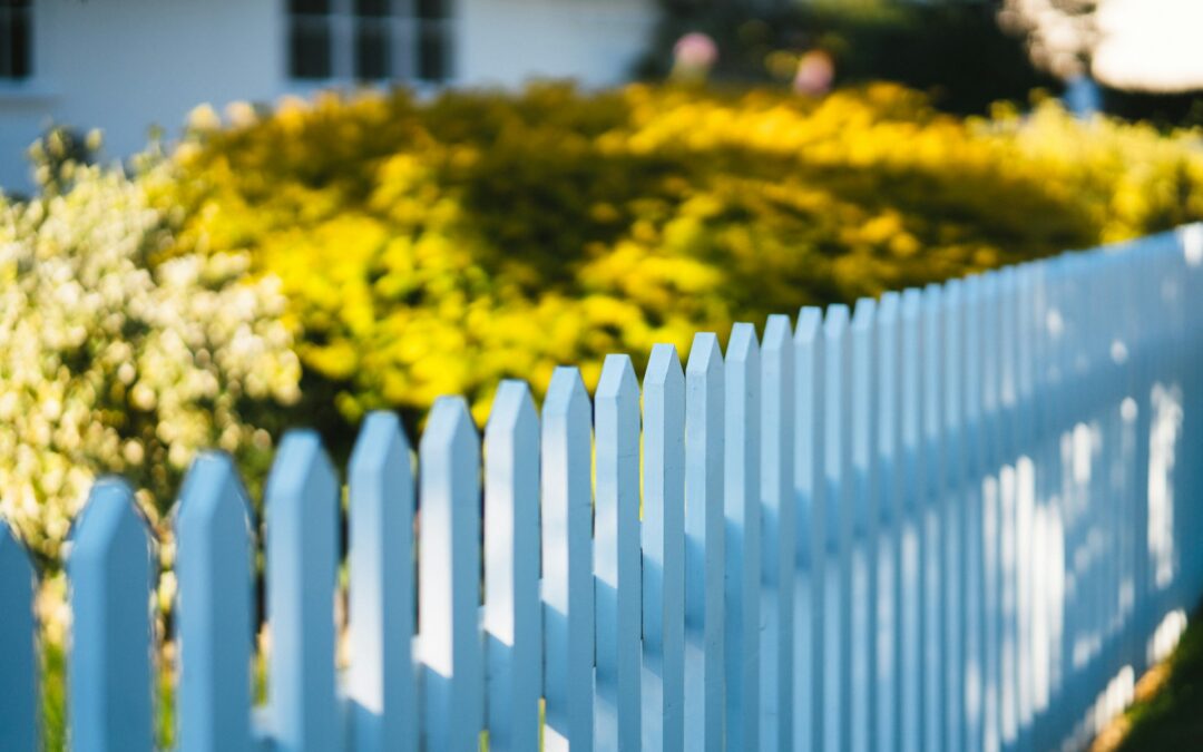 Choosing the Right Fence for Your Home in Delta